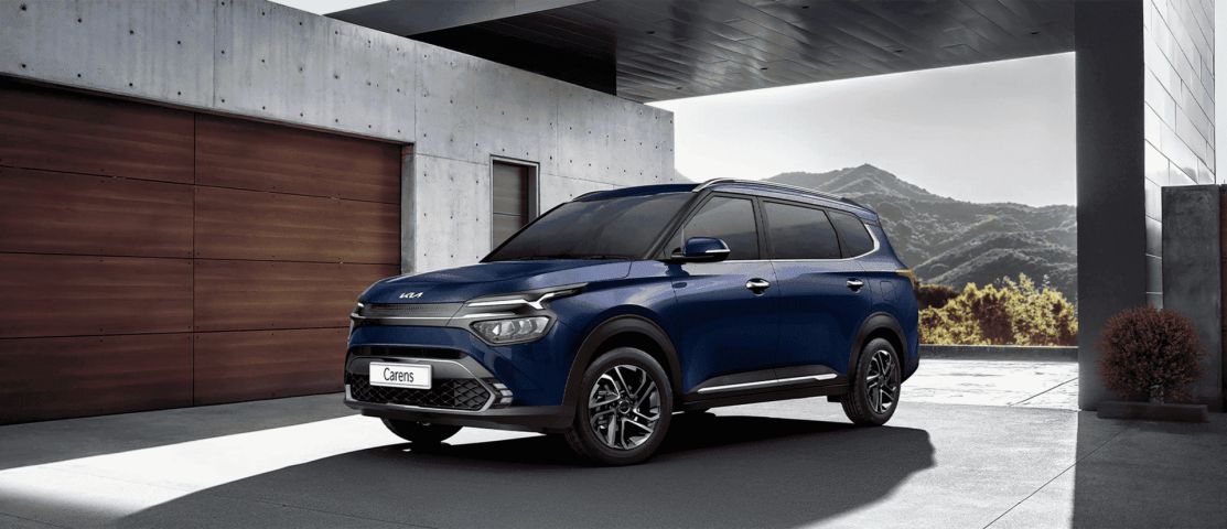 KIA Carens 13 KIA Carens kia carens 8 KIA Carens