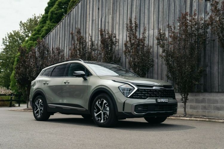 xehay sportage 130324 2 Kia Sportage HEV 2024 ra mắt: Mạnh 227 mã lực, giá quy đổi 730 triệu VNĐ